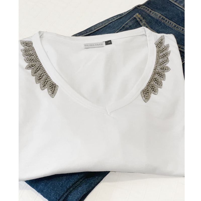 Alternative view of Remera Columbus