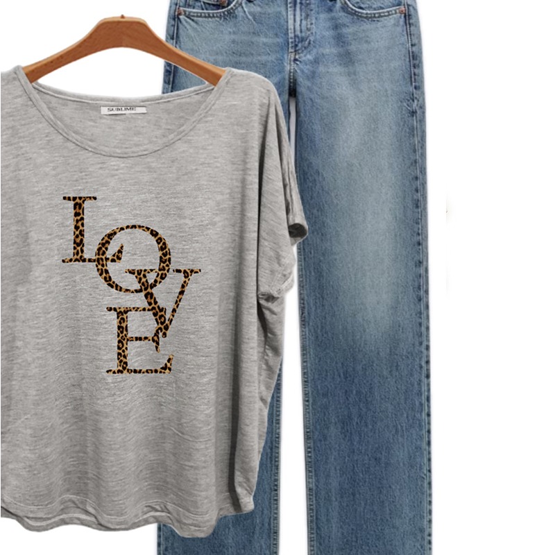 Alternative view of Remera Love