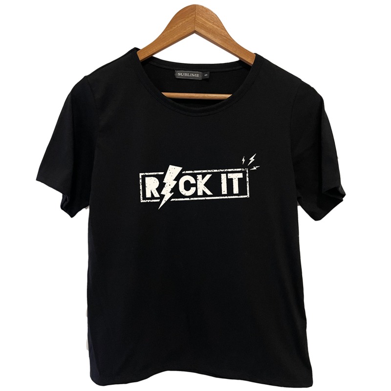 Alternative view of Remera Rock It
