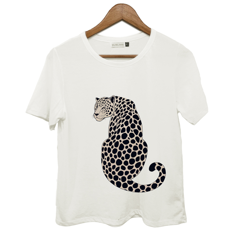 Alternative view of Remera Leopard